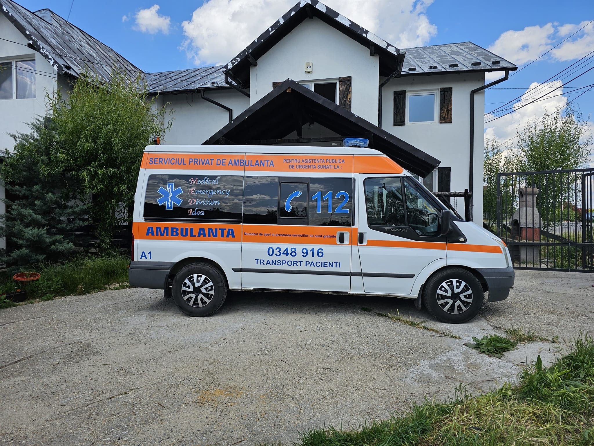 azil de batrani arges pitesti ambulanta